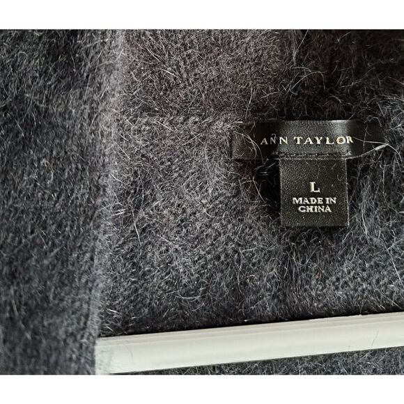 Ann Taylor Womens Large BLACK BOLERO Sweater SRUG RABBIT HAIR BLACK SOFT - Picture 6 of 9